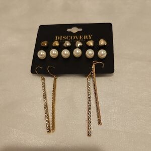 Discovery Gold and White Pearl & Crystal Earring Set